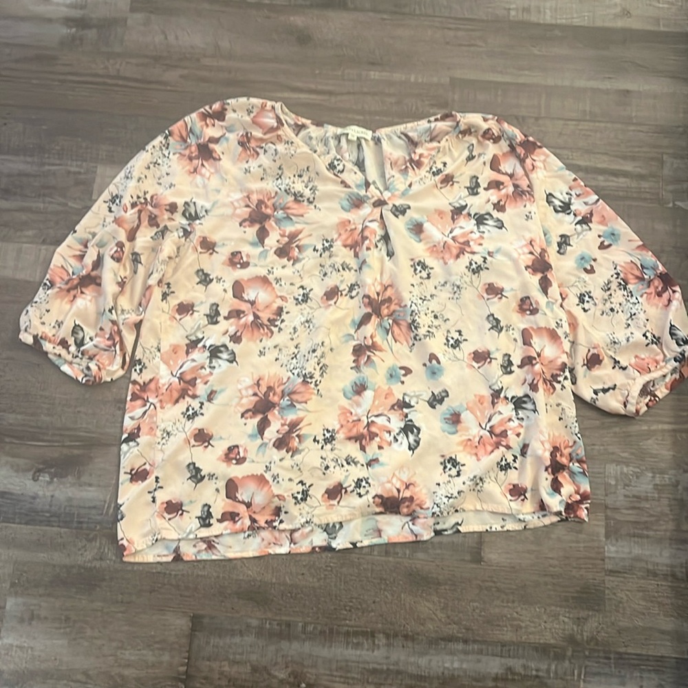 Lucy & Larel Top